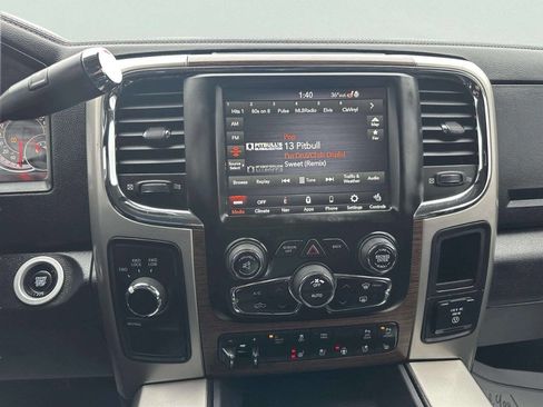 Used 2018 RAM 2500 Laramie image 28