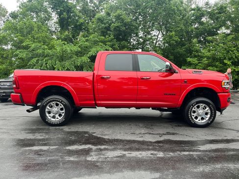 Used 2022 RAM 3500 Laramie image 7