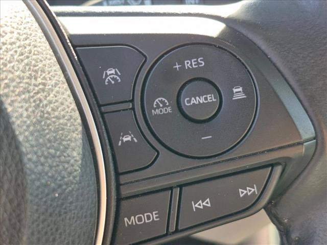 Used 2023 Toyota Corolla Cross LE w/ Moonroof Package FWD image 14