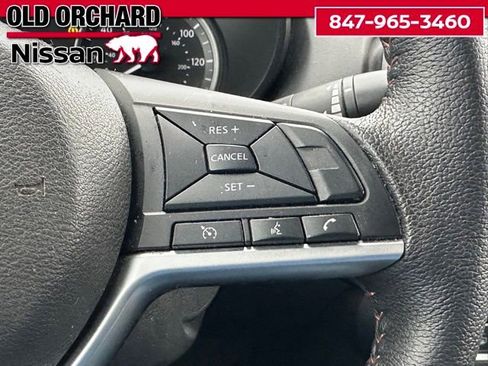 Used 2021 Nissan Versa SR image 20