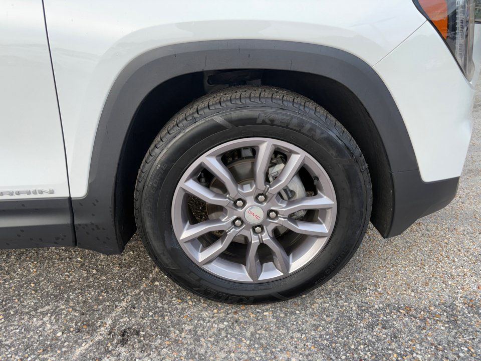 Used 2024 GMC Terrain SLT FWD image 25