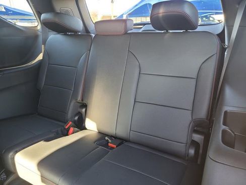 New 2026 Chevrolet Traverse RS image 8