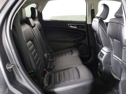 Used 2024 Ford Edge SEL w/ Convenience Package image 28