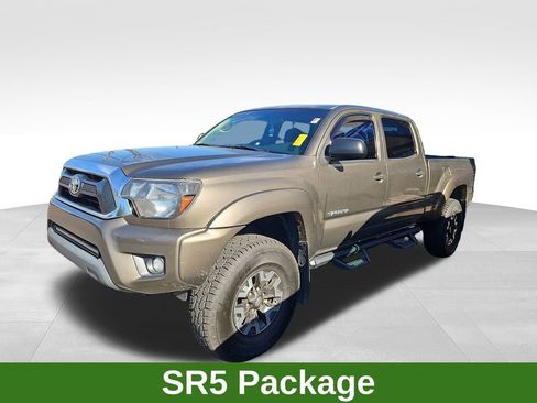 Used 2014 Toyota Tacoma 4x4 Double Cab image 3
