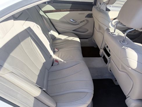 Used 2015 Mercedes-Benz S 550 Sedan w/ Premium 1 Package image 39