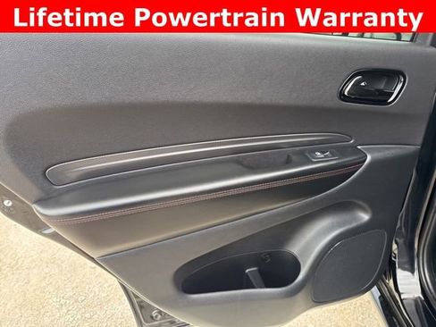 Used 2023 Dodge Durango GT image 19