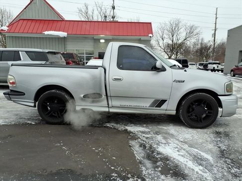 Used 2002 Ford F150 Lightning image 5