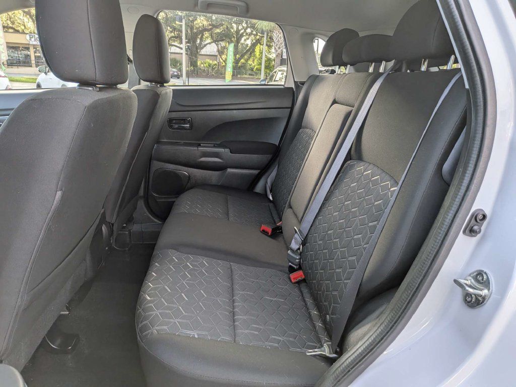 Used 2024 Mitsubishi Outlander Sport ES AWD/4WD image 14