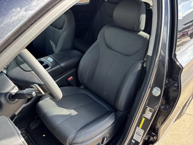 Used 2022 Hyundai Santa Fe SEL FWD image 18