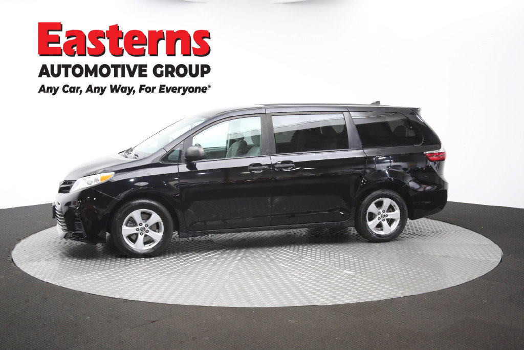 Used 2020 Toyota Sienna L FWD image 59