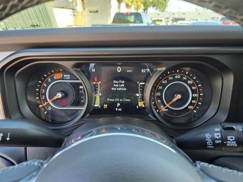 New 2025 Jeep Wrangler Unlimited Sahara w/ Technology Group AWD/4WD image 20
