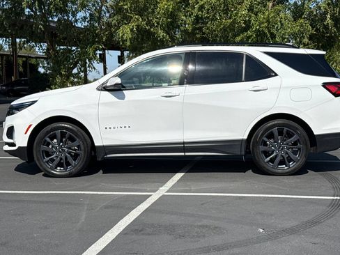 Used 2024 Chevrolet Equinox RS w/ RS Leather Package AWD/4WD image 14