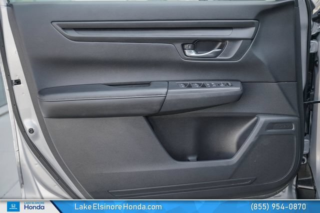 Used 2025 Honda CR-V LX image 13