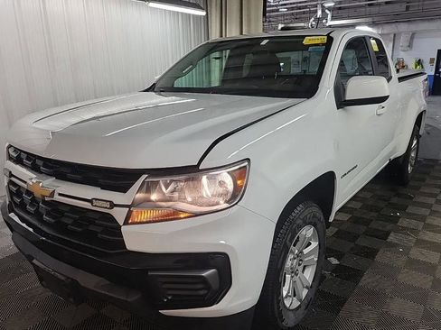 Used 2022 Chevrolet Colorado LT w/ Fleet Safety Package AWD/4WD image 2