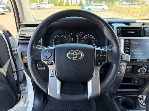 Used 2024 Toyota 4Runner SR5 Premium w/ Moonroof Package AWD/4WD image 12