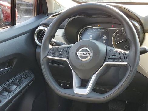 Certified 2021 Nissan Versa SV w/ Trunk Package image 21