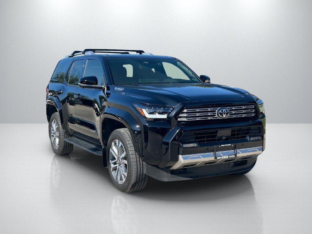 Certified 2025 Toyota 4Runner Limited AWD/4WD image 3