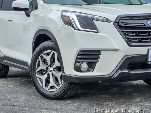 Certified 2023 Subaru Forester Premium AWD/4WD image 3