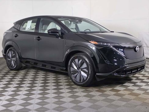 Used 2023 Nissan Ariya AWD image 51