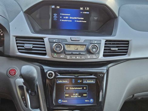 Used 2014 Honda Odyssey EX-L image 16