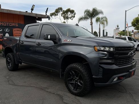 Used 2021 Chevrolet Silverado 1500 LT Trail Boss AWD/4WD image 27