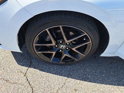 Used 2024 Honda Civic Sport Touring image 32