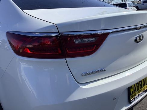 Used 2019 Kia Cadenza Technology image 41