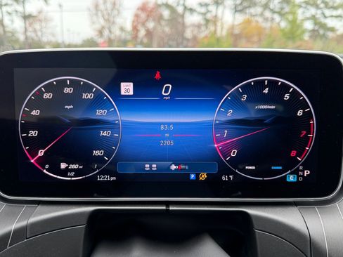 Certified 2024 Mercedes-Benz CLE 300 4MATIC Coupe image 21