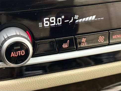 Used 2017 BMW 530i image 8