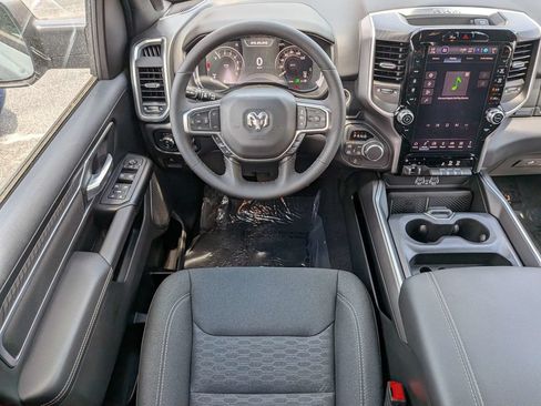 New 2026 RAM 1500 Big Horn AWD/4WD image 14