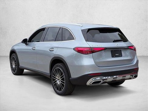Used 2026 Mercedes-Benz GLC 300 image 9