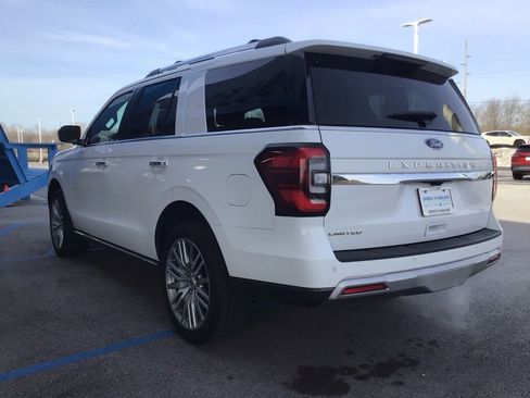 Used 2024 Ford Expedition Limited image 5