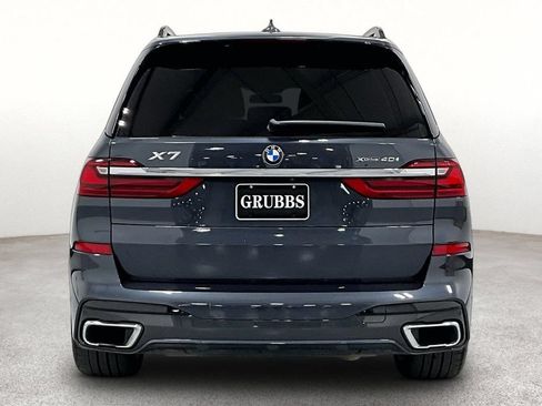 Used 2022 BMW X7 xDrive40i w/ M Sport Package AWD/4WD image 4