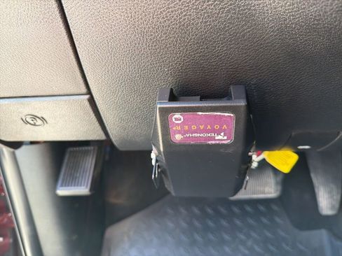 Used 2018 RAM 1500 Express w/ Express Value Package image 17