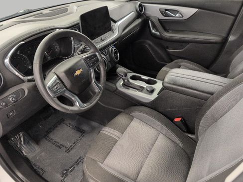 Used 2024 Chevrolet Blazer LT w/ Convenience Package AWD/4WD image 9