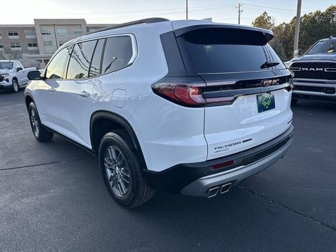 Used 2025 GMC Acadia Elevation AWD/4WD image 6