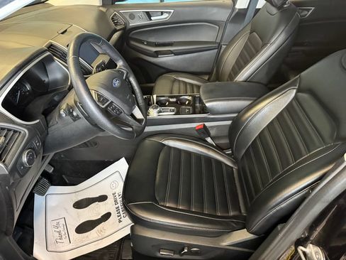 Used 2019 Ford Edge SEL w/ Equipment Group 201A AWD/4WD image 19