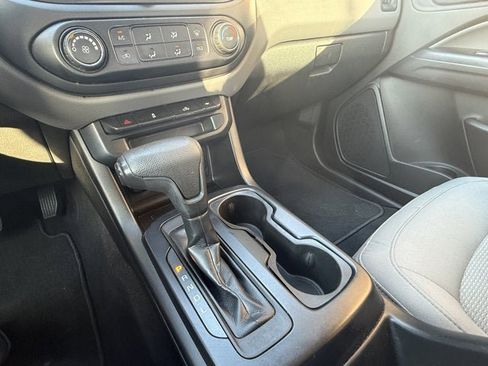 Used 2020 Chevrolet Colorado W/T w/ WT Convenience Package image 25