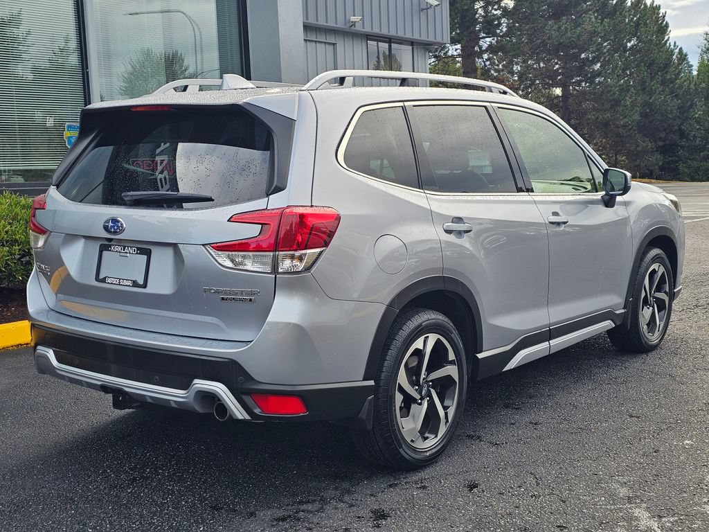 Certified 2023 Subaru Forester Touring AWD/4WD image 7