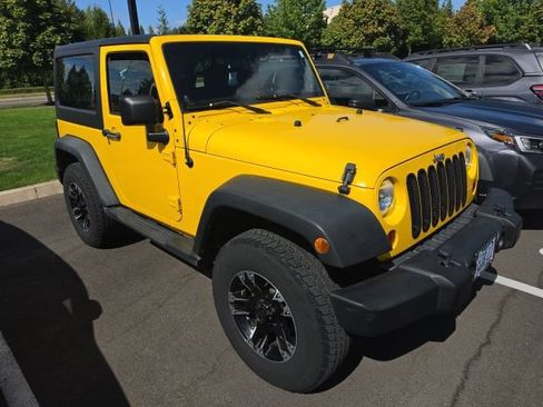 Used 2011 Jeep Wrangler Sport w/ Connectivity Group AWD/4WD image 5