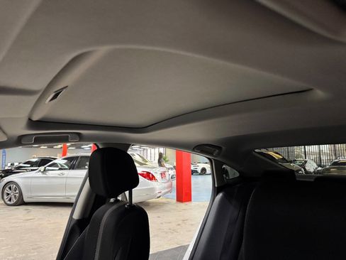 Used 2019 Honda Civic EX image 37