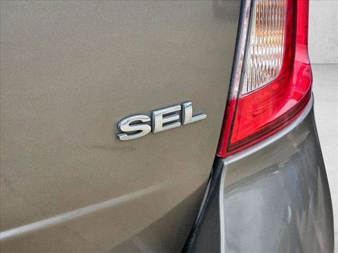 Used 2014 Ford Edge SEL w/ Equipment Group 204A image 9