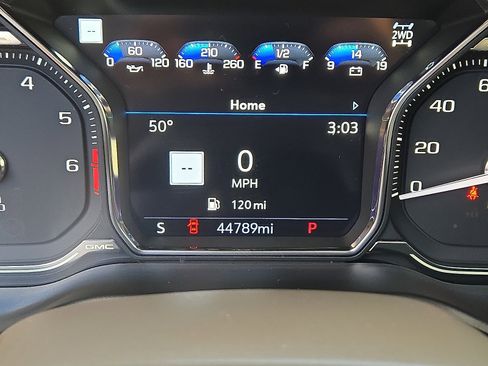 Used 2021 GMC Yukon Denali w/ Denali Ultimate Package image 22