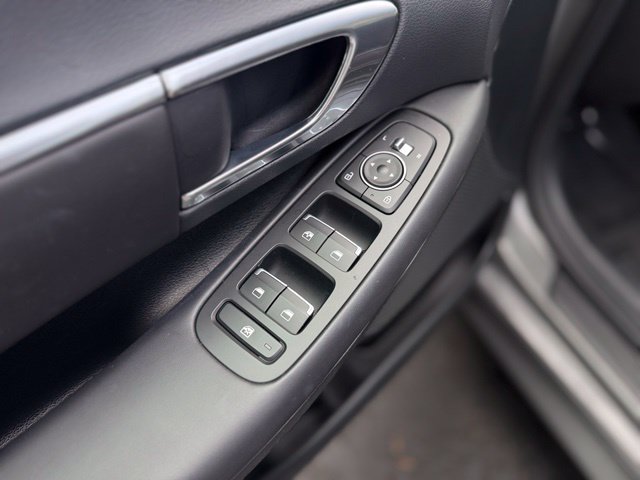 Used 2023 Hyundai Sonata Blue FWD image 12