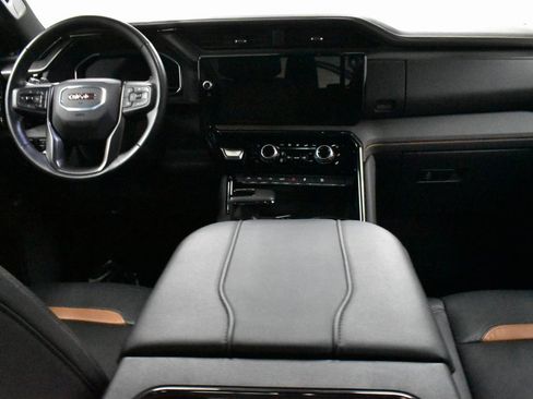 Used 2024 GMC Sierra 1500 AT4 w/ Technology Package image 17
