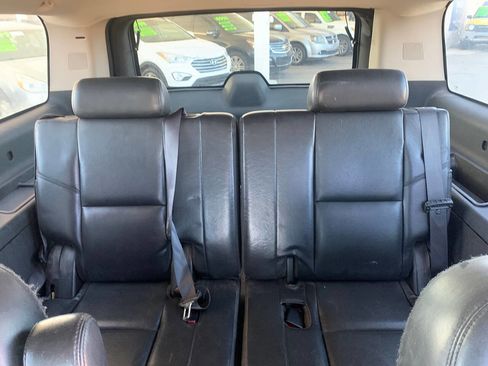 Used 2009 GMC Yukon XL Denali image 10