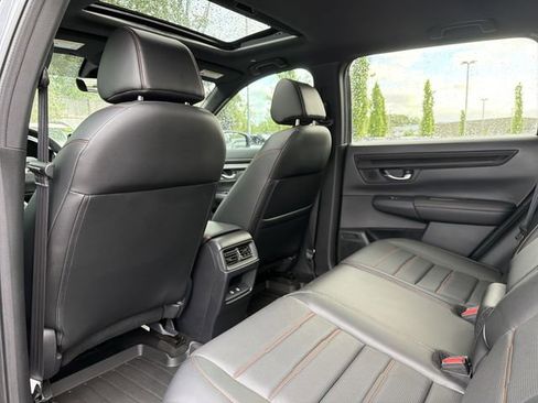 Used 2025 Honda CR-V Sport-L image 12