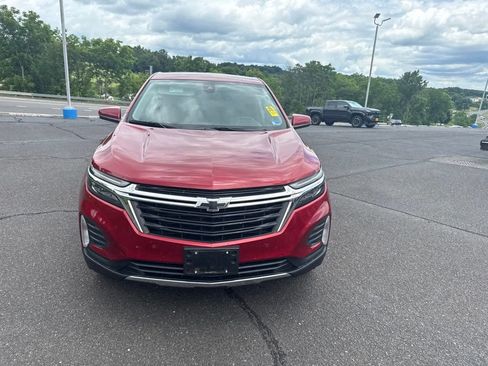 Used 2023 Chevrolet Equinox LT AWD/4WD image 3