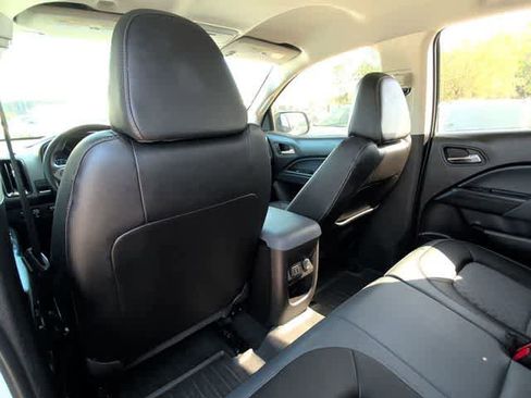 Used 2016 Chevrolet Colorado Z71 image 16