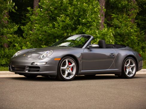 Used 2006 Porsche 911 Carrera 4S AWD/4WD image 16